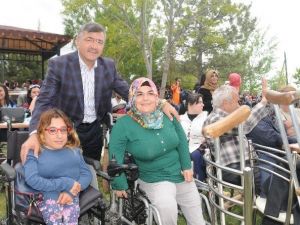 Belediye Başkanı Akdoğan’dan Engelliler Haftası Mesajı