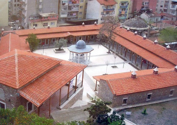 ‘farabi-sokak’-harabelikten-kurtuluyor-(2).jpg