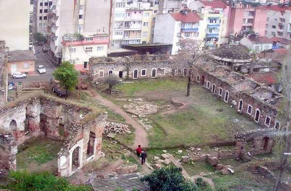 ‘farabi-sokak’-harabelikten-kurtuluyor-(3).jpg