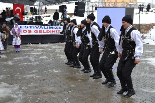 2 Bin Rakımda Kar Festivali Başladı
