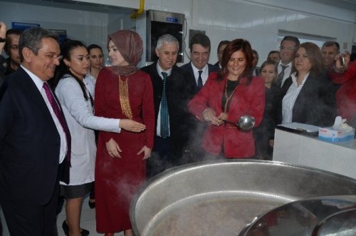 5 bin kişilik <span style=