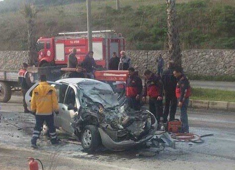 54 yaşındaki doktor trafik kazasında hayatını kaybetti