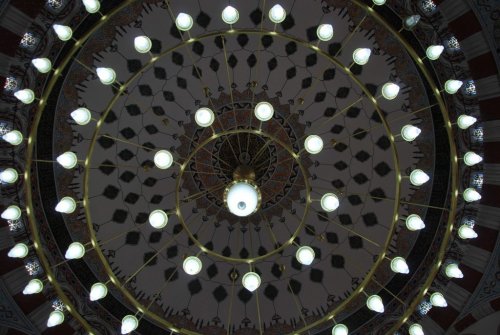 60 Yıl Sonra Kıblesi Hatalı Olduğu Anlaşılan Cami Yenilendi