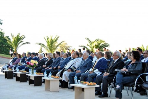 Adü’nün Ziraatçıları Mezuniyeti Buruk Karşıladı
