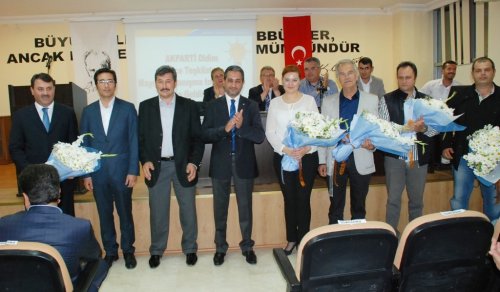 Ak Parti Didim İlçe Danışma Meclis Toplantısı Yapıldı