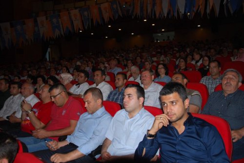 Ak PartiBuharkent Zaferi ile Teselli Buldu