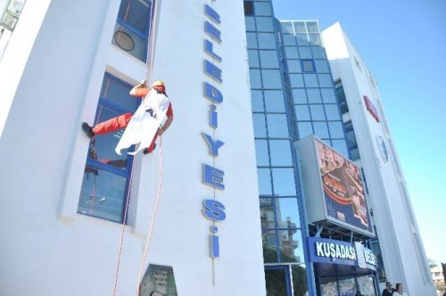 AKUT’tan Kuşadası Belediyesi’nde t atbikat