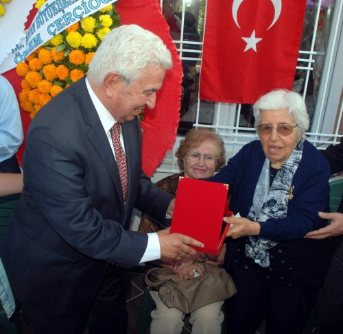 ALMED, Pilav Gününde Dernek Binasına Kavuştu