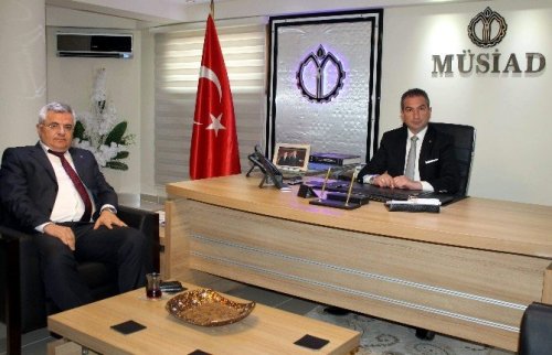 Altıntaş Aydın MÜSİAD'ı ziyaret etti
