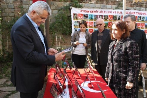 Altıntaş Aydın Şehit Aileleri ve Malül Gaziler Yardımlaşma Derneği’ni ziyaret etti