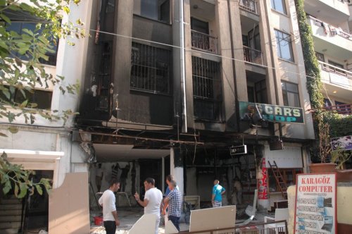 Altungün, İşyerleri Yanan Esnafı Ziyaret Etti