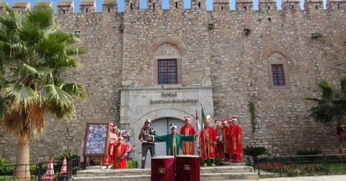 Altungün: Kervansaray’a Talibiz