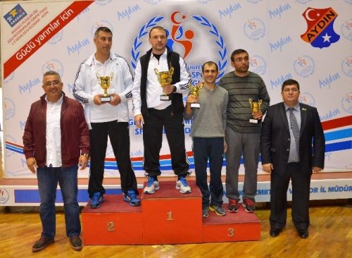 Anadolu Yıldızları Kuşadası’nda parladı