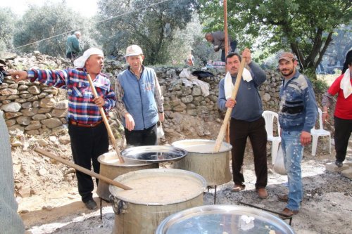 ‘Arap Dede Hayrı’ Geleneksel Hale Geldi