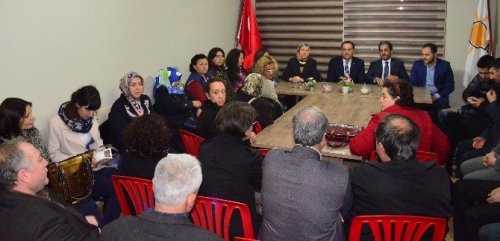Atay’dan İncirliova AK Parti’ye ziyaret