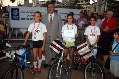 Aydın 7 Eylül Kurutuluş Koşusu Yapıldı