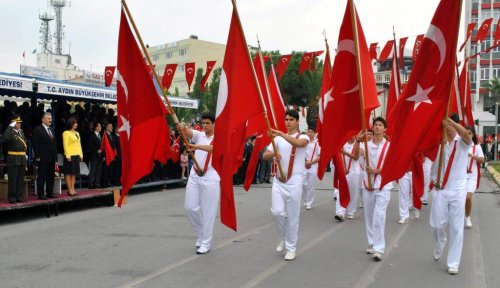 Aydın Cumhuriyet Coşkusunu Gençlerle Yaşadı