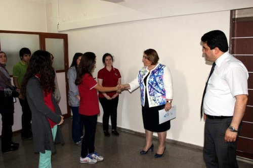 Aydın Sosyal Bilimler Lisesi Madalya Sarhoşu
