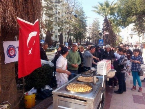 Aydın TÜRKAV, kahraman kadınları unutmadı