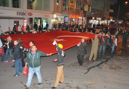 Aydın'da CHP’liler Cumhuriyet Yürüyüşü Düzenledi