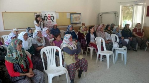 Aydın’da Çiftçi Aileleri Eğitiliyor