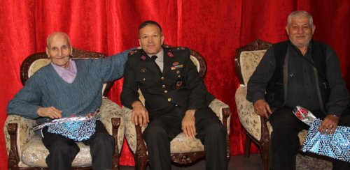 Aydın’da Jandarma Yaşlıları Unutmadı