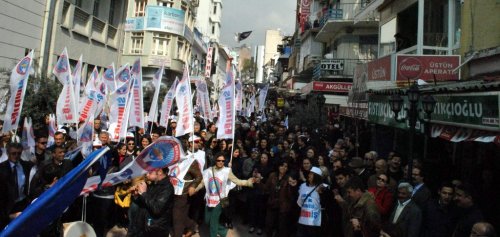 Aydın’da Öğretmenlerden Davul Zurnalı Eylem