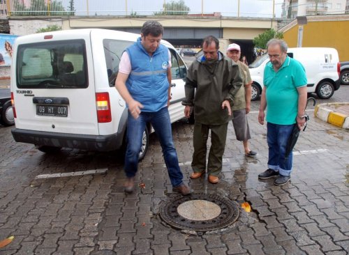 Aydın’da Yağış Hayatı Felç Etti