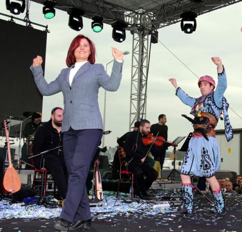 Aydın'ın Yeni Otogarı, Volkan Konak Konseriyle Açıldı