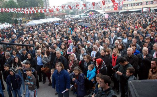 Aydınlı 5 Ton Hamsiyle Şölen Yaptı