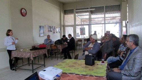 Aydınlı 73 üreticiye biyolojik mücadele eğitimi verildi