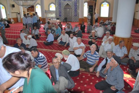 AYDINLI HACI ADAYLARI KUTSAL TOPRAKLARA GİDİŞ İÇİN HAZIRLIKLARA BAŞLADI