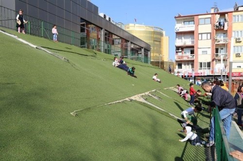 Aydınlılar hafta sonu güneşli havanın tadını çıkardı