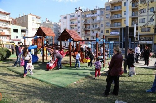 Aydınlılar hafta sonu güneşli havanın tadını çıkardı