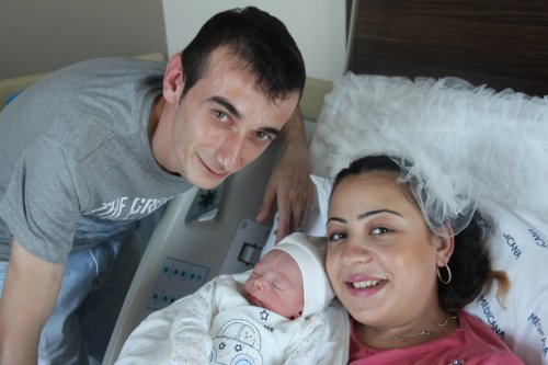 Aynı Günde Hem Anne Hem Teyze Oldular