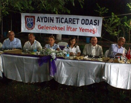 Ayto, İncirliovalı Üyeleriyle Buluştu