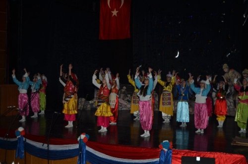 Bahçeşehir Koleji öğrencileri Çanakkale Destanını canlandırdı