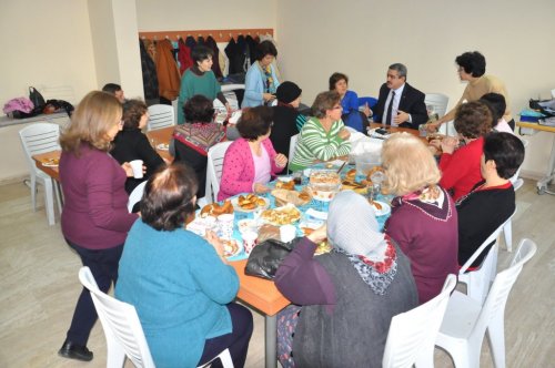 Başkan Alıcık, 'Elde Kırk Yama' kursiyerlerini ziyaret etti