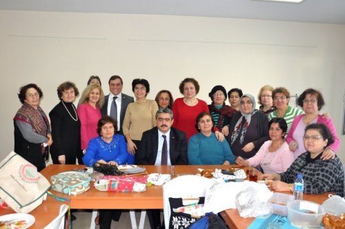 Başkan Alıcık, 'Elde Kırk Yama' kursiyerlerini ziyaret etti