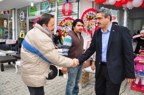 Başkan Alıcık, iş yeri açanları yalnız bırakmıyor
