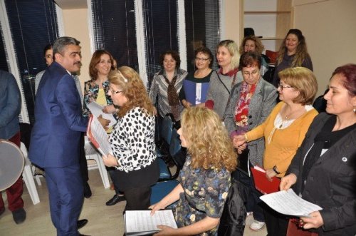 Başkan Alıcık THM korosunun konser hazırlıklarını izledi