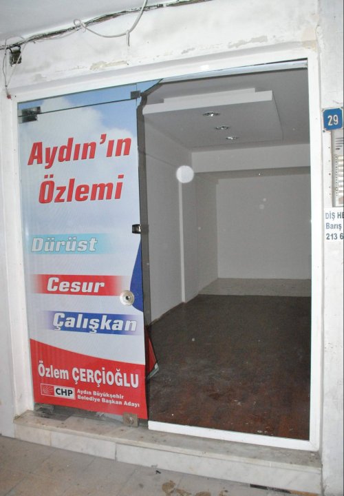 Başkan Çerçioğlu’nun Seçim Bürosuna Saldırı