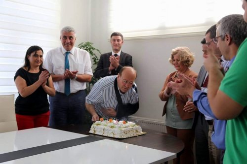 Başkan Mesut Özakcan'a Sürpriz Doğum Günü
