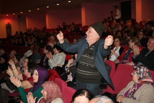 Büyükşehirden yaşlılara özel konser