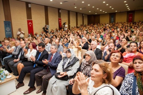 Canan Karatay: Zeytinyağı Yiyin, Zayıflayın