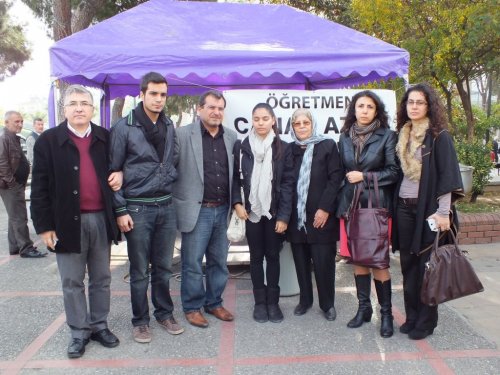 Canan Öğretmen İçin Lokma Hayrı Yapıldı