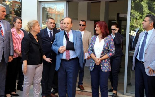 Çerçioğlu ve Özakcan, Efeler Belediyesi Personeliyle Bayramlaştı
