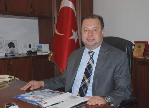 cine-belediye-baskani-salih-dincer-001.jpg
