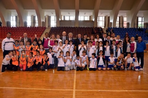 Çocuk Oyunları Şenliği Renkli Görüntülere Sahne Oldu