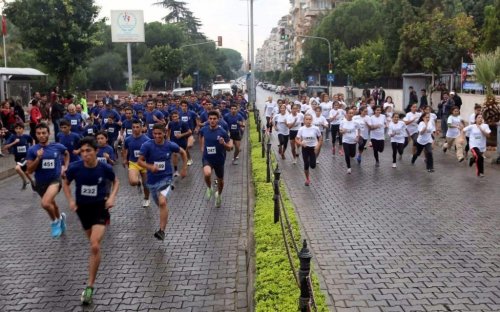 Cumhuriyet'e Bağlılık İçin Koştular